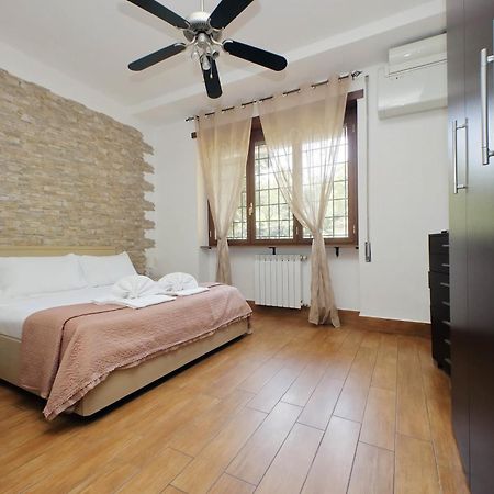 Vatican Flat Cozy With Private Court ローマ エクステリア 写真